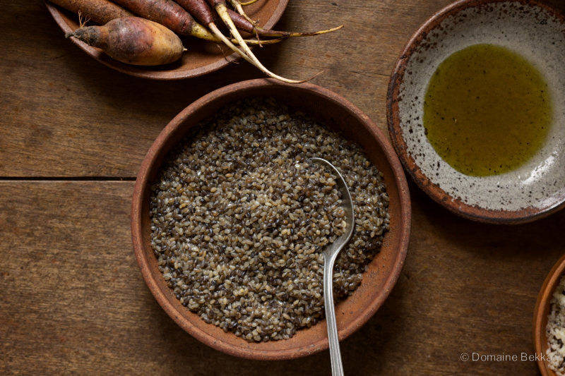 Couscous d’orge au grain gris doré, huile d’olive en filet